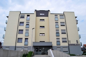 2021r. -  Pleszew - Dwa bloki z garażem podziemnym